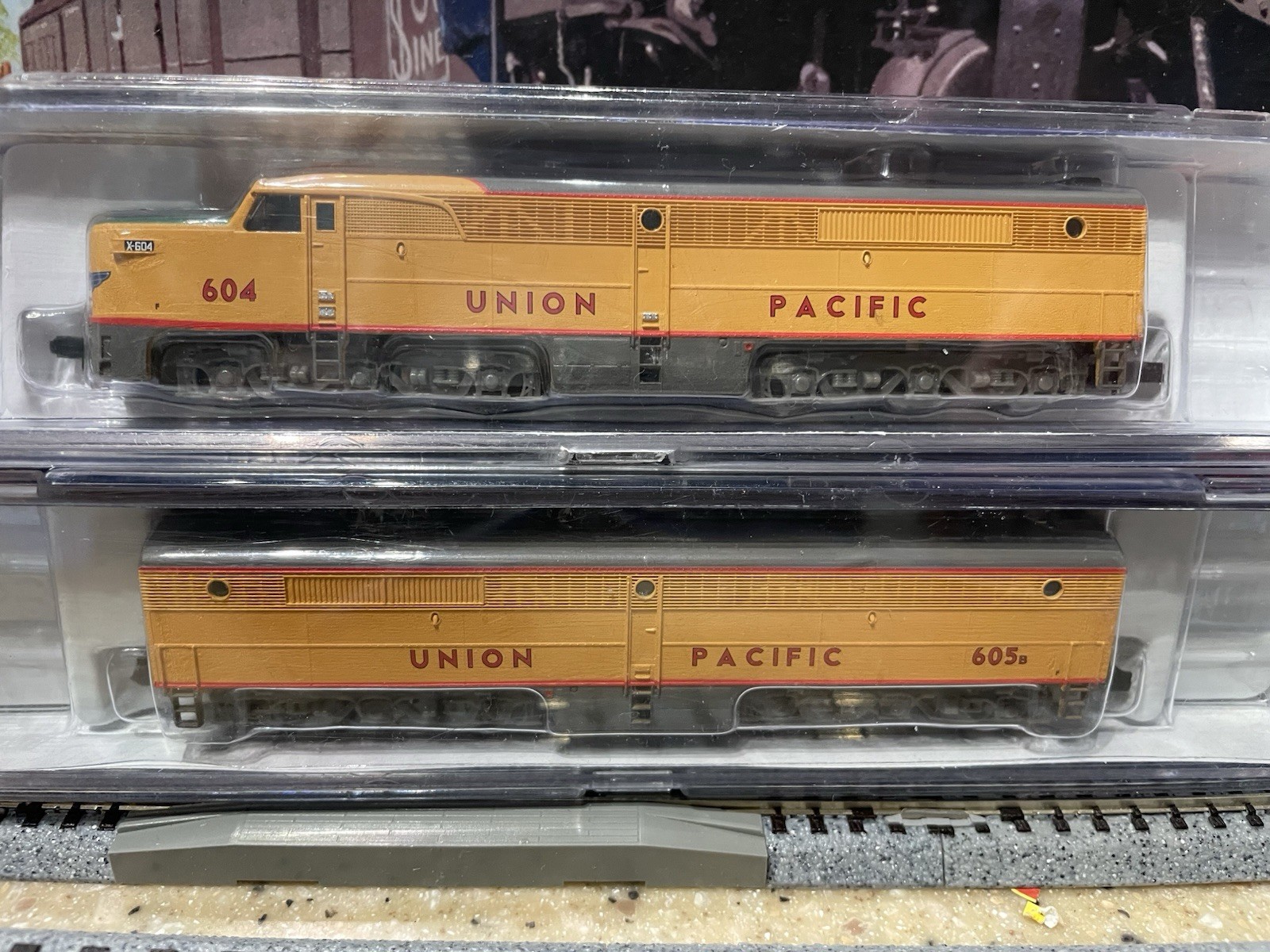Life-Like N Scale Pair Alco Union Pacific Powered Dummy PA #7084 & PB #7086 NIB