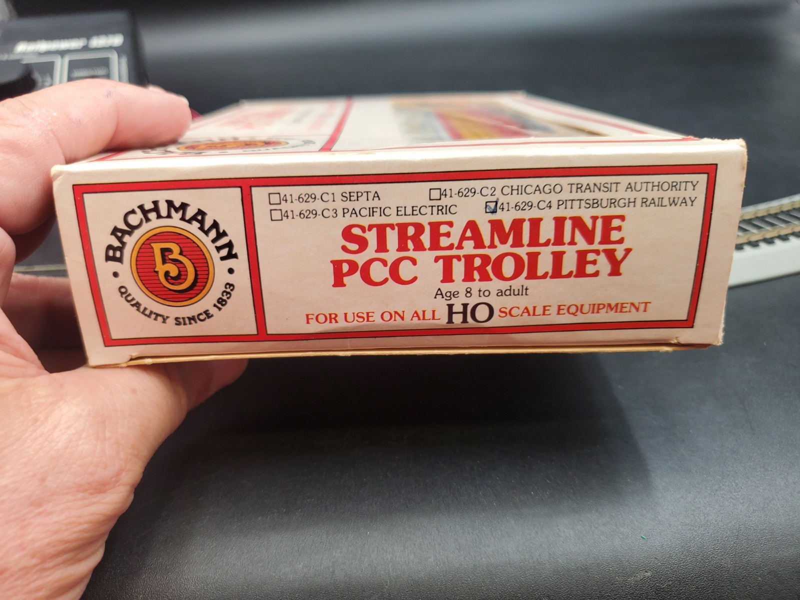 Bachmann HO Scale PCC Streamline Trolley Pittsburgh Railways 41-629-C4 PR
