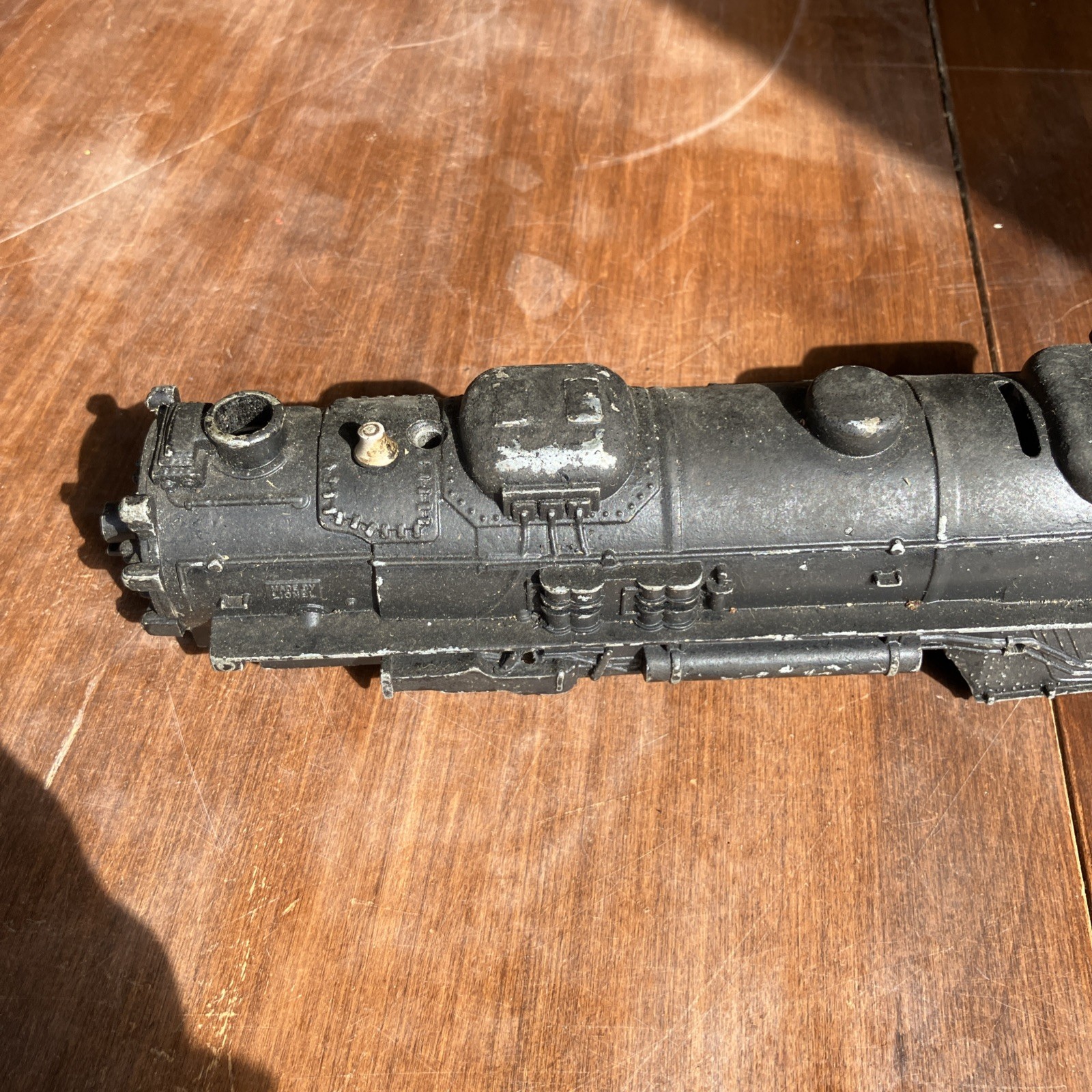VINTAGE LIONEL #2016 O GAUGE STEAM ENGINE BOILER SHELL D5