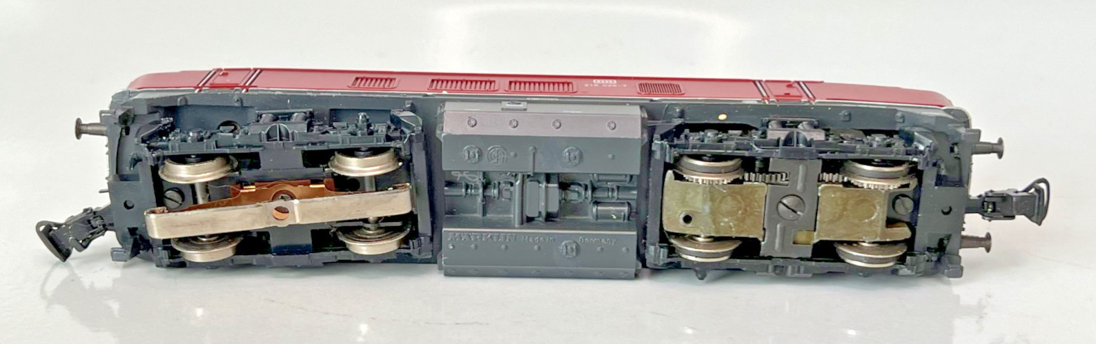 Märklin H0 1:87 Scale No. 3075 Deutsche Bahn DB 216 Diesel Locomotive