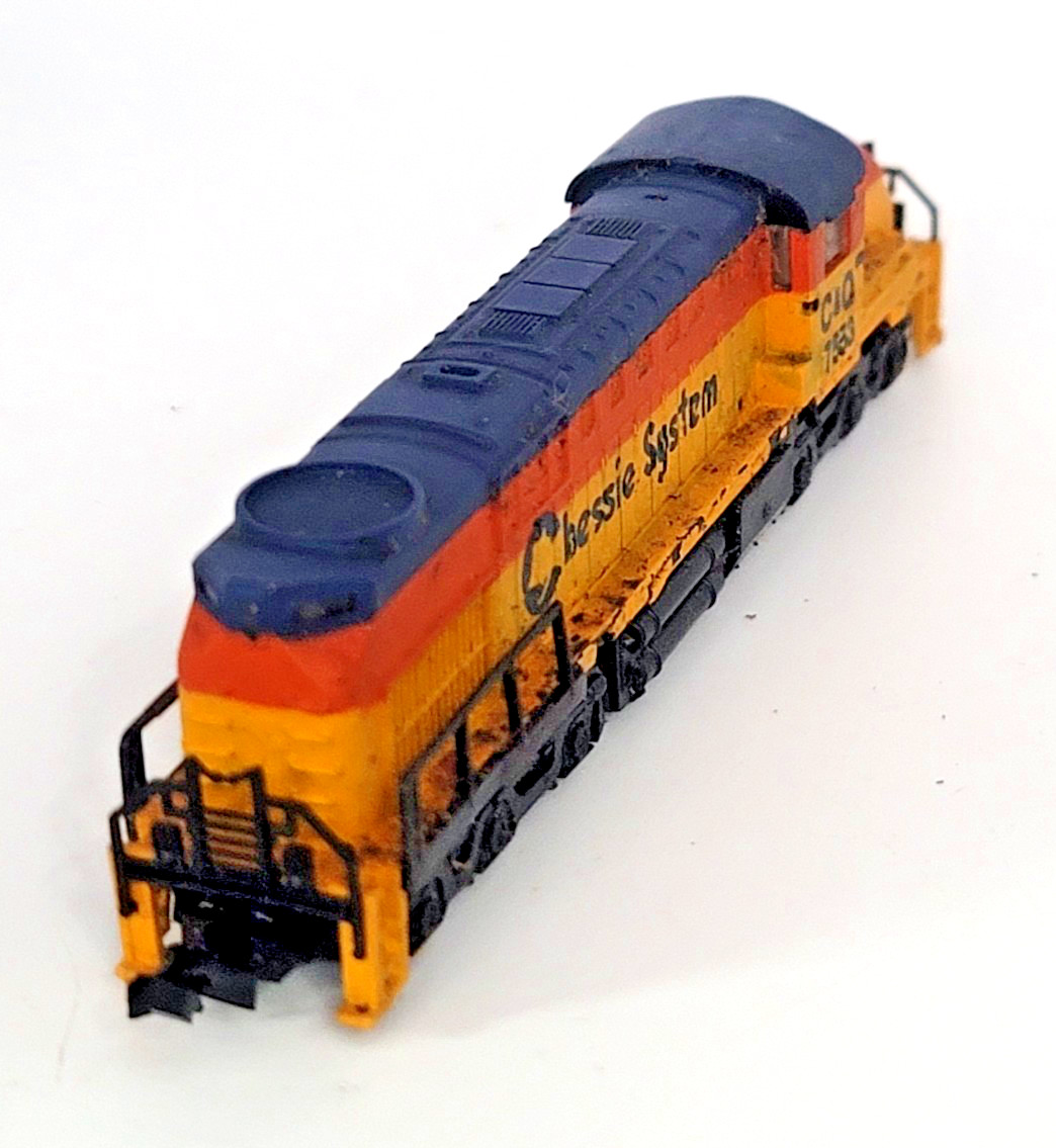 CB53c: Chessie System C&O #7553 N Scale Diesel Locomotive – Powered & Run Tested