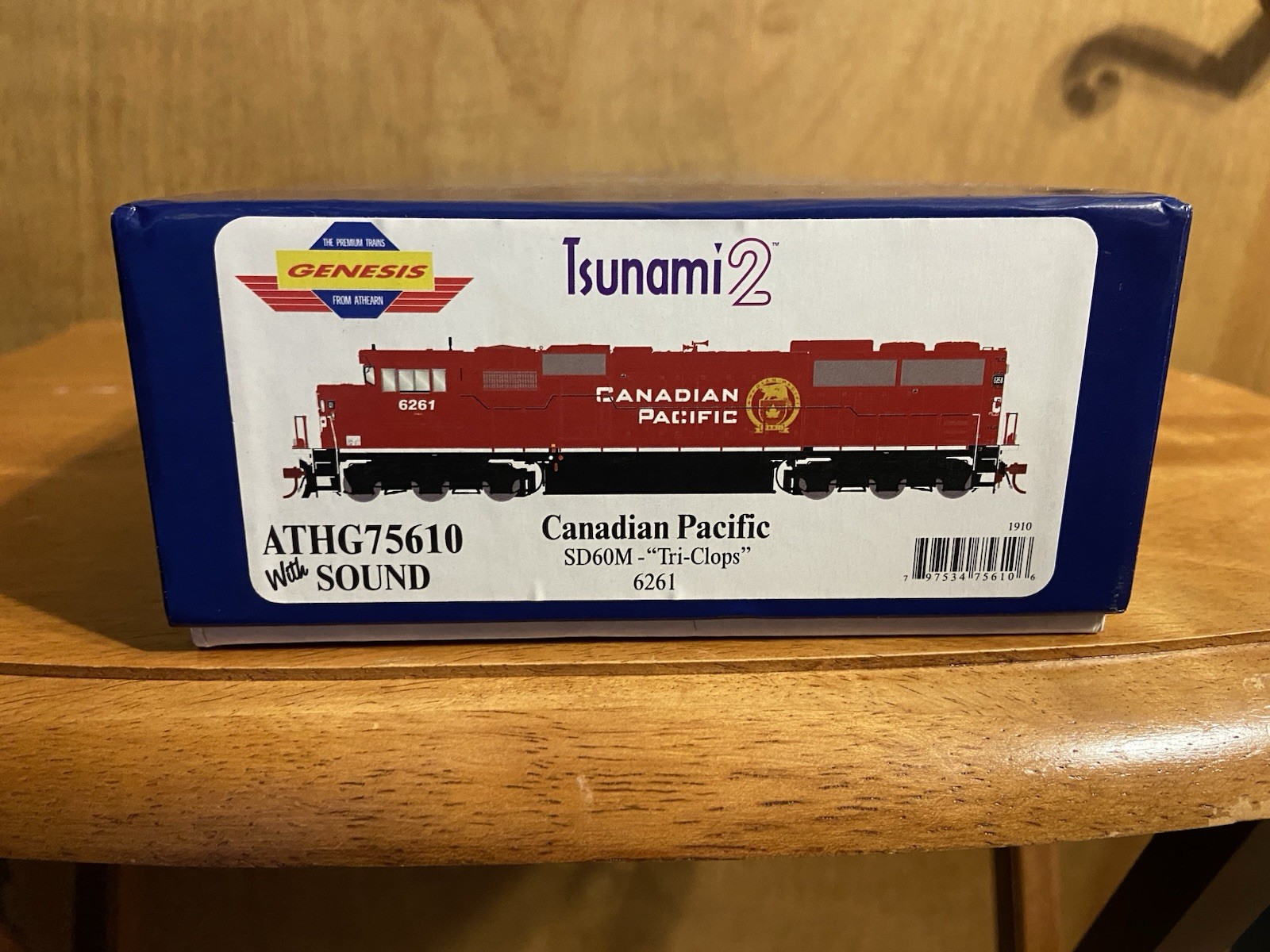 Ho Athearn Genesis CP SD60M “Triclops” Golden Beaver DCC & Sound