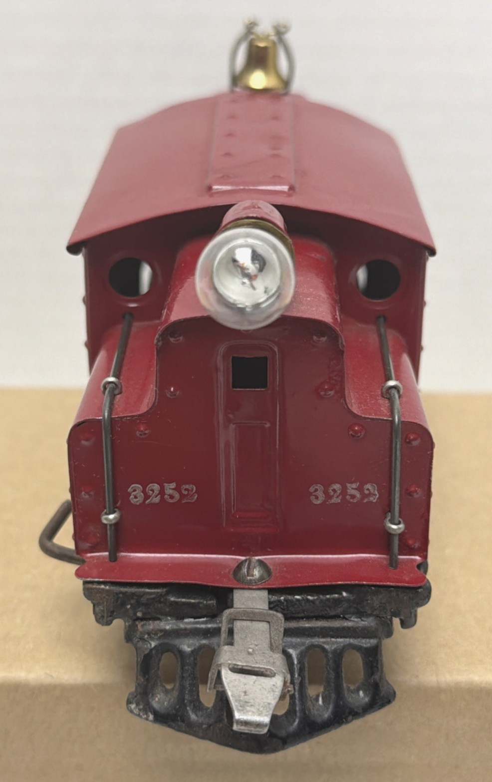 IVES PREWAR O-GAUGE 3252 LOCOMOTIVE – TESTED – WORKS EXL.