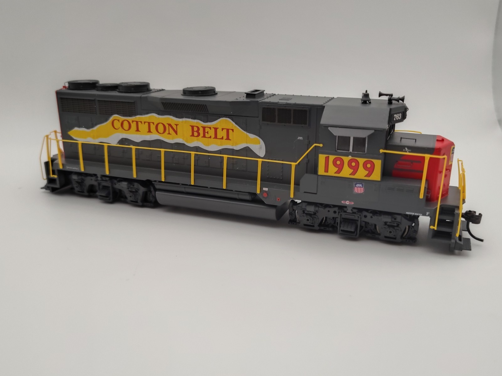 HO Athearn Custom Locomotive Union Pacific Patched Cotton Belt GP35 DCC…