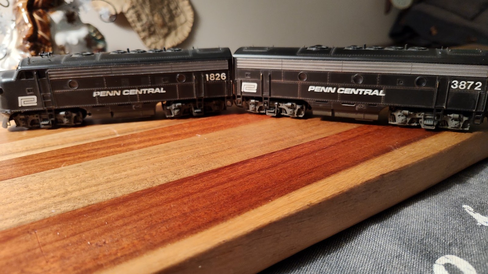 Stewart/Kato Penn Central F7 A&B w/DCC & Sound