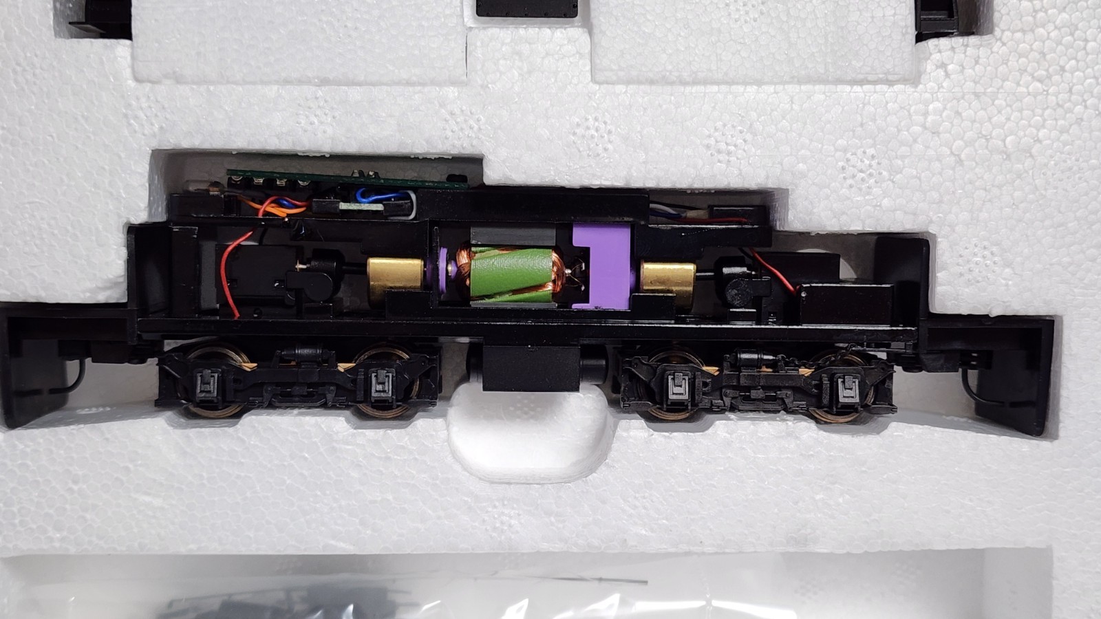 Life Like PROTO 2000 21360 HO ALCO S1 NEW HAVEN RR 0989 DCC Ready Plug On Board