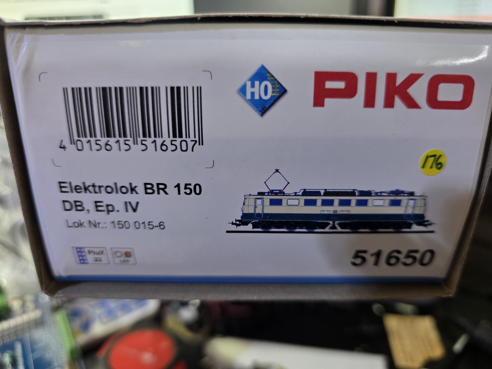 Piko DB BR 150 Electric Locomotive 51650 HO Scale DCC Ready