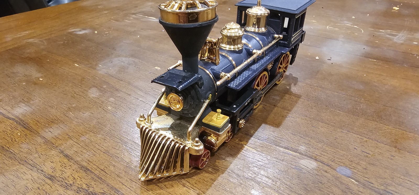 Vintage Train Locomotive SS 7501 Black Gold Trim Superior Western Railway Flaw