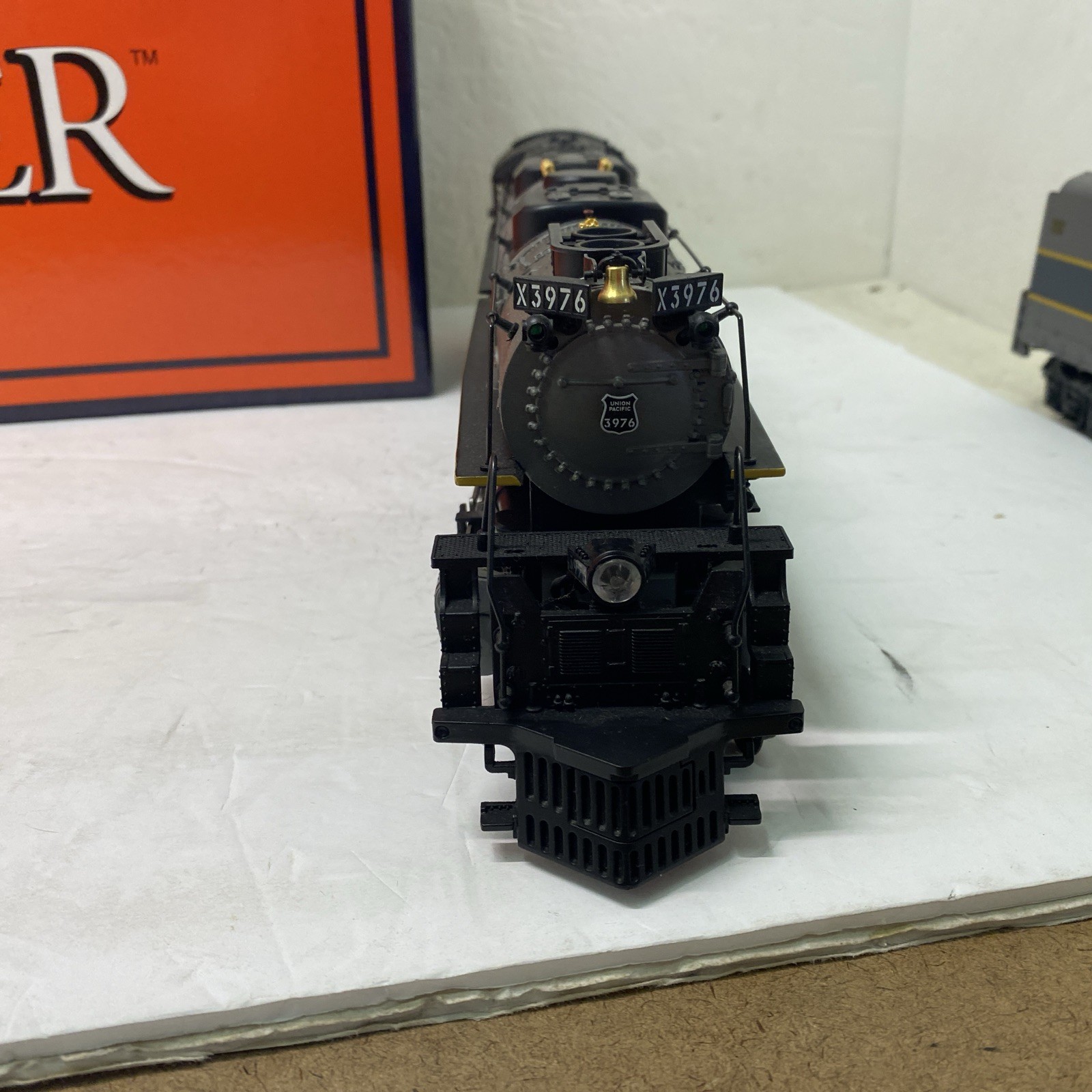 Lionel 6-38023 4-6-6-4 Challenger Union Pacific TMCC