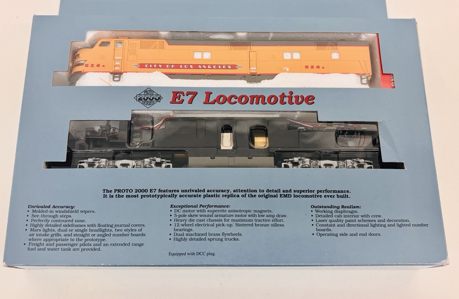 Proto 2000 HO UP City of Los Angeles E7 Powered 924A & E6B Non Powered 926B