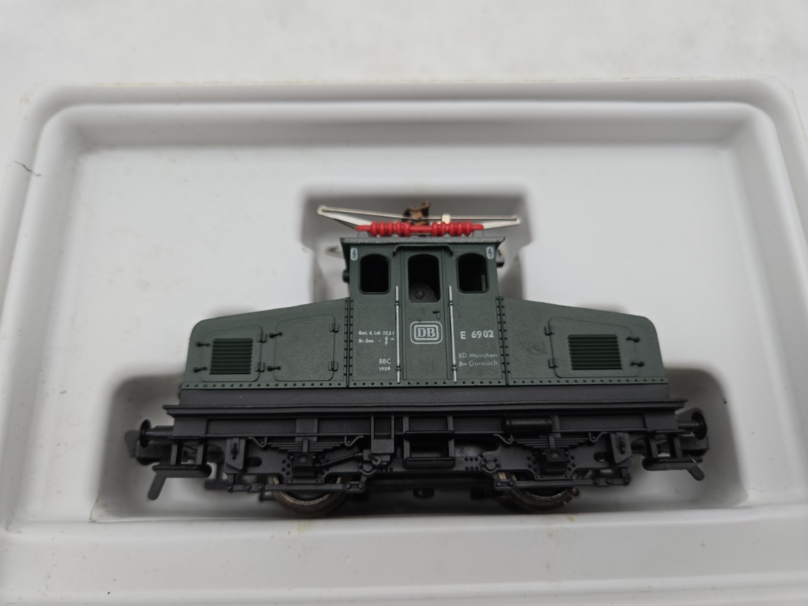 Fleischmann H0 1302G 4300 Elektrolok E-Lok grün BR E69 02 DB