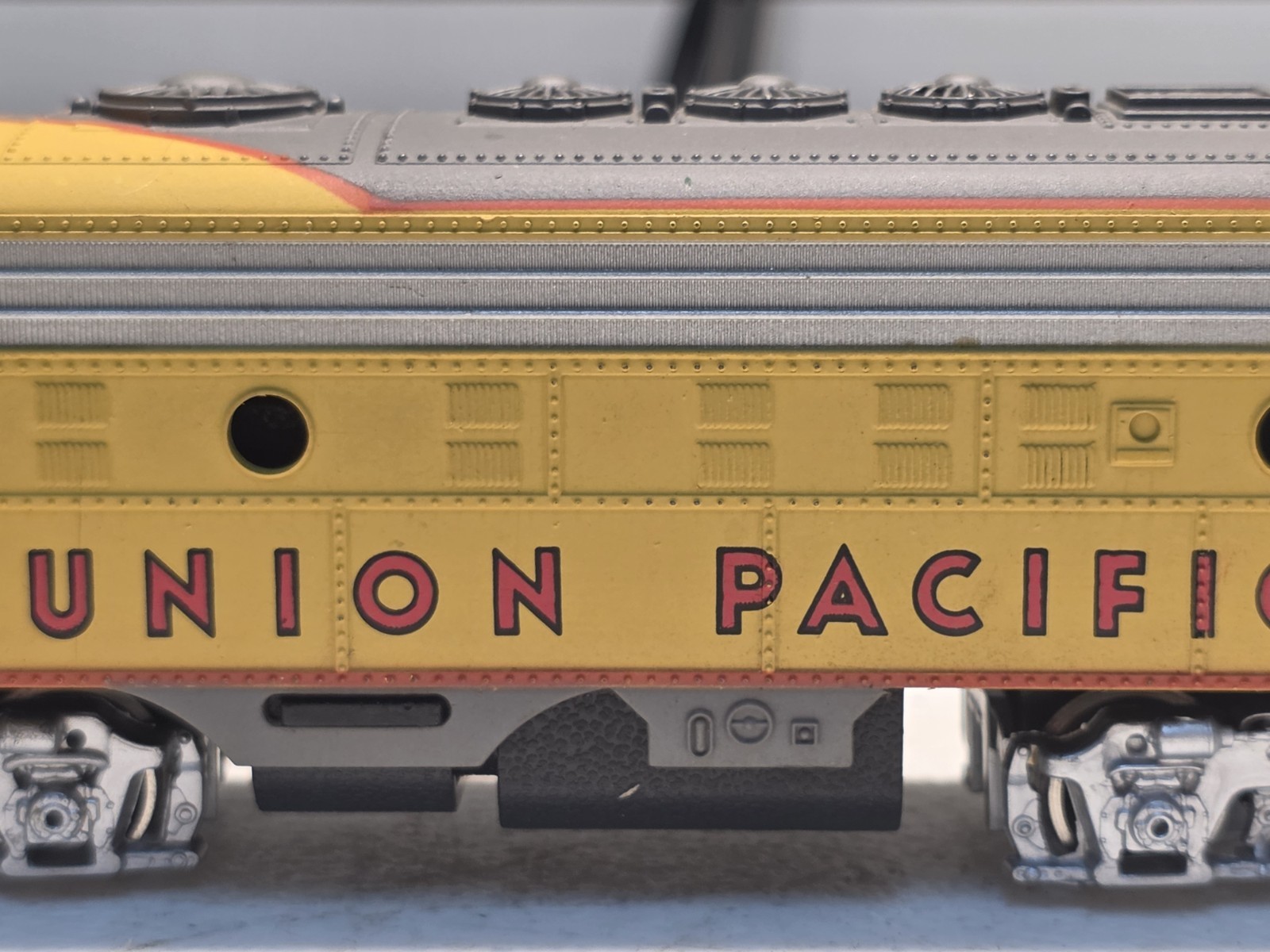 Vintage Bachmann HO Scale Union Pacific F9 Diesel Locomotive 1468