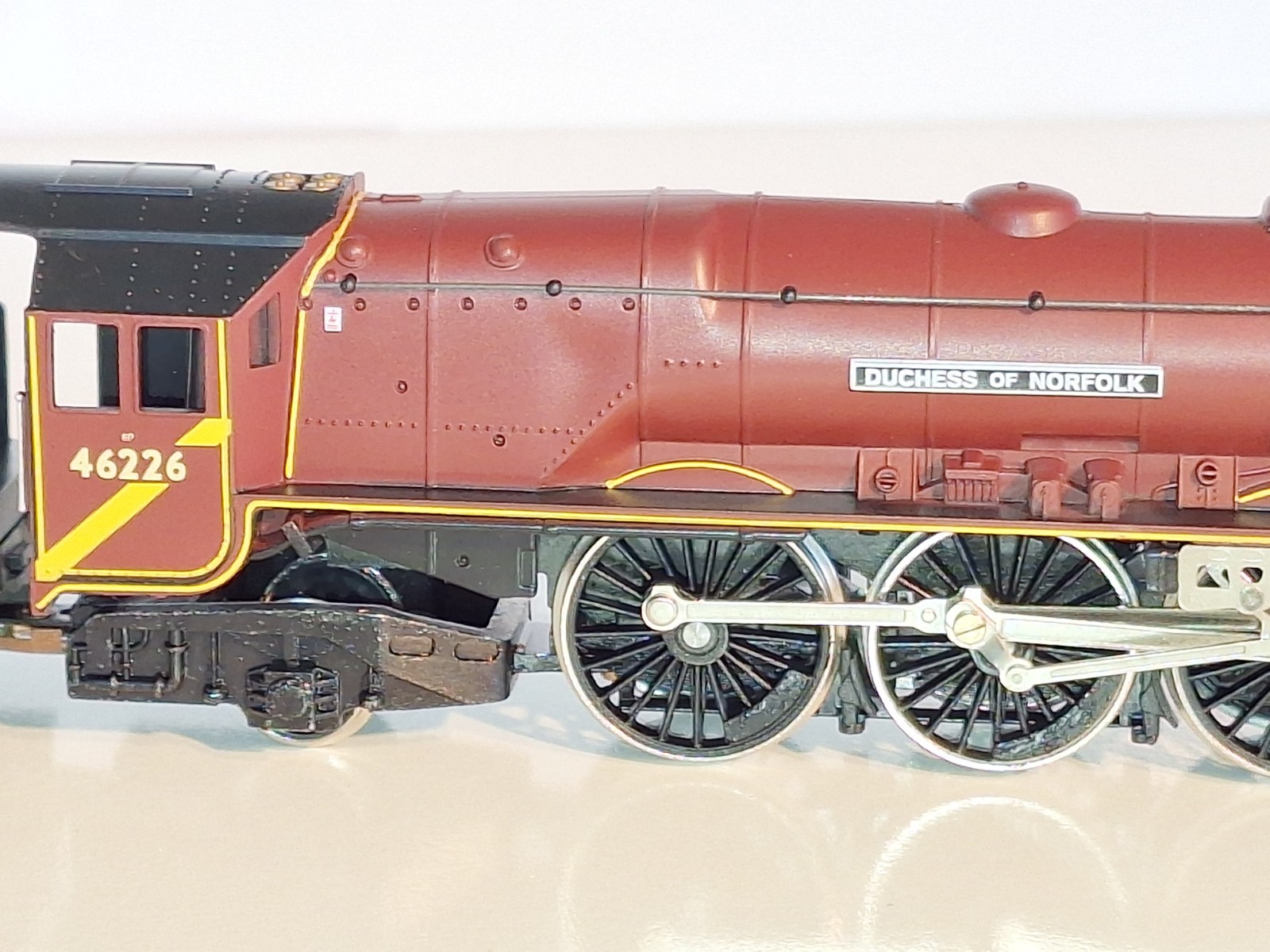 Hornby R134 BR Duchess Of Norfolk. New Old Stock. Mint Cond. Boxed. 2 Rail DC.OO