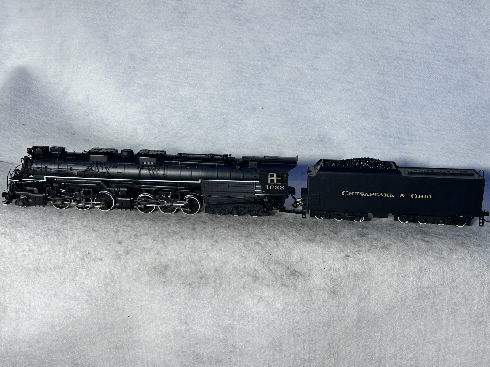 Mighty Rivarossi Chesapeke & Ohio RR 2-6-6-6 Allegheny #1633 Locomotive HO