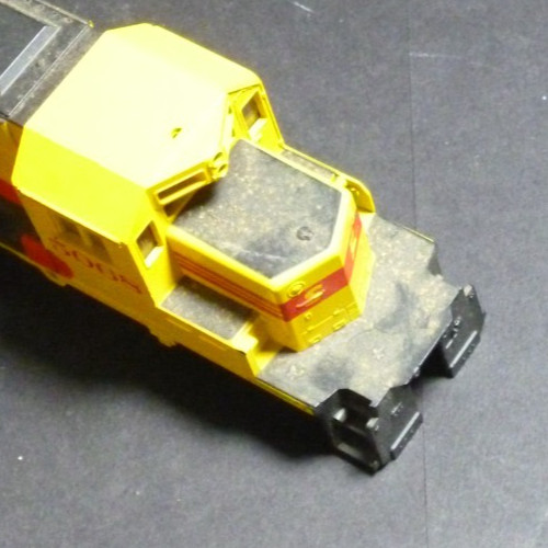 Ho Athearn Diesel locomotive shell SD40-2 SF missing parts