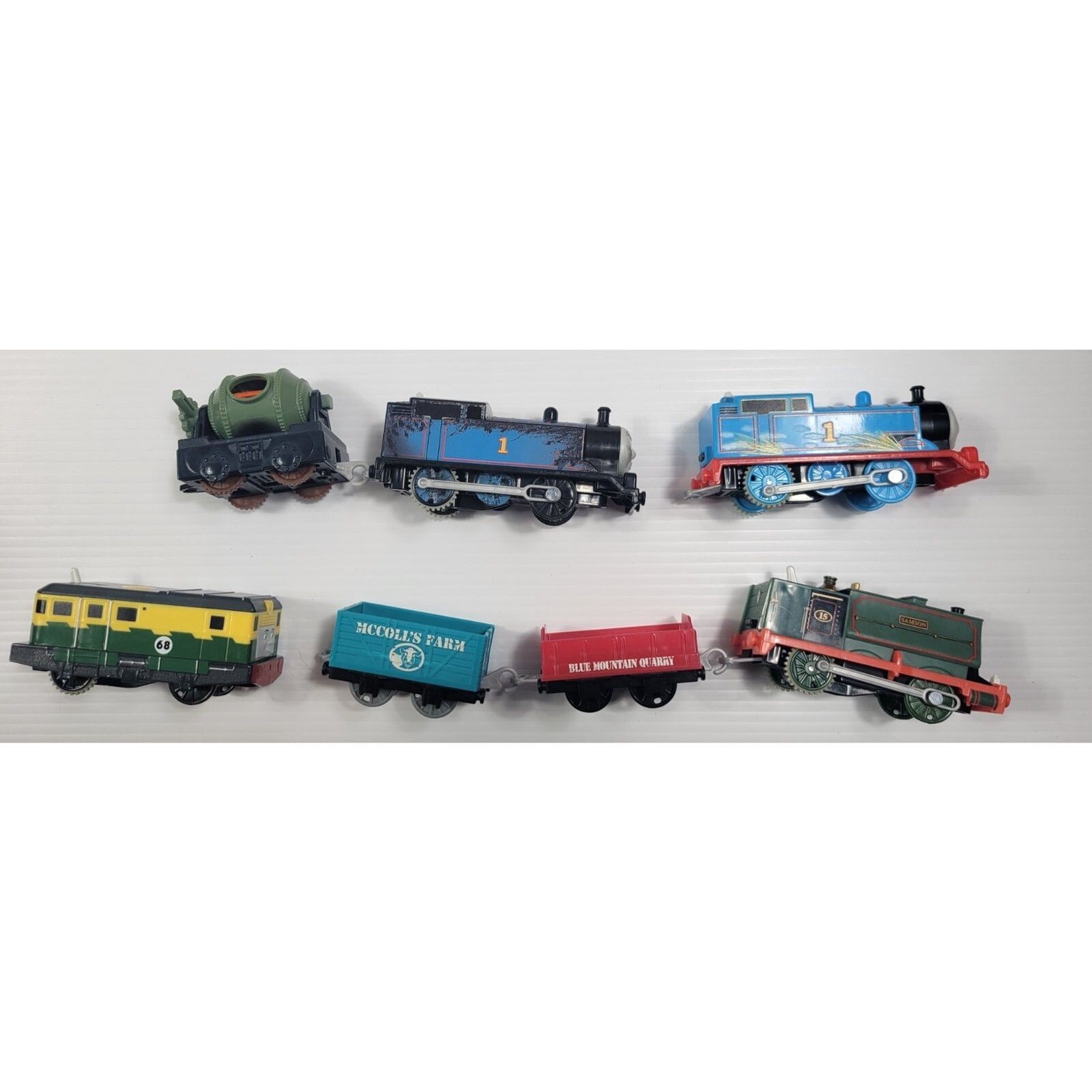 Lot of 4 Mattel 2013 Thomas Train Friends Trackmaster w/ Carts Motorized Tested