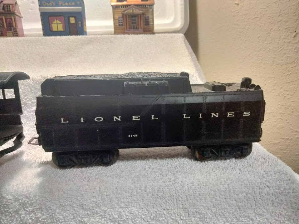 O Gauge Lionel Vintage 1940s # 2025 2-6-2 Steam Locomotive & 234W Tender -Tested
