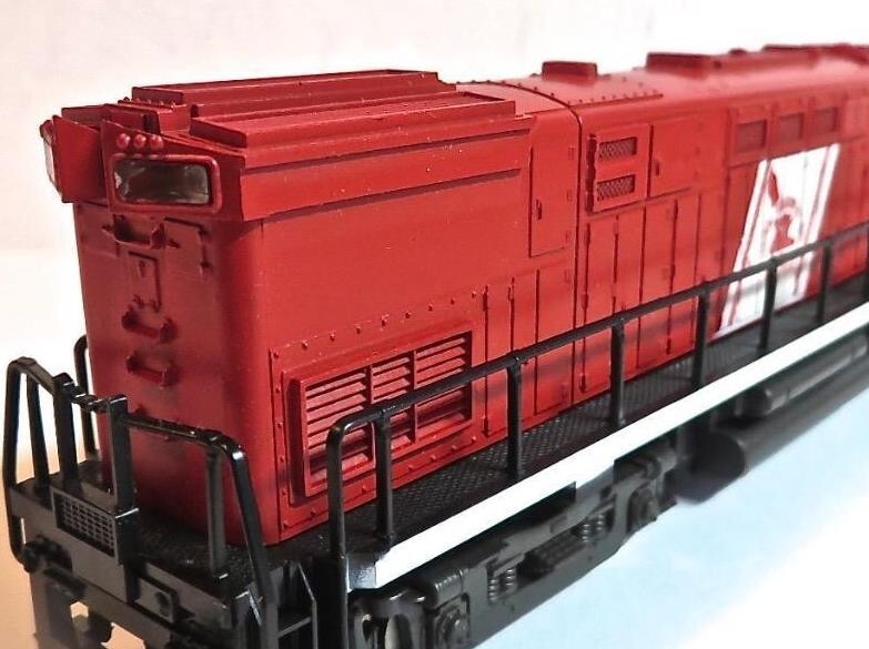 AHM/Roco HO CENTRAL NEW JERSEY #1540 ALCO CENTURY 424 DIESEL LOCOMOTIVE NEW