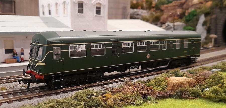 * 1/76 OO * Bachmann * BR Class 101 2 Car DMU w Speed Whiskers * BOXED * 32-285