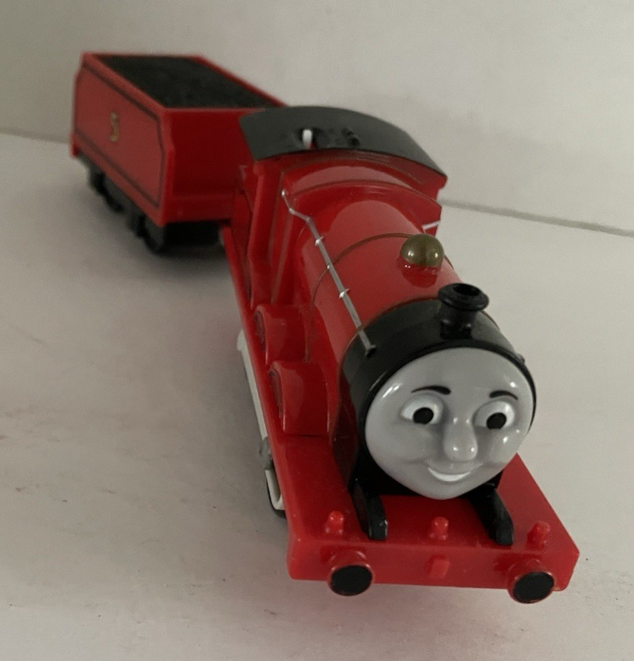 Thomas the Train, “James” & “#5 Tender” Coal Car, Battery Operated Engine