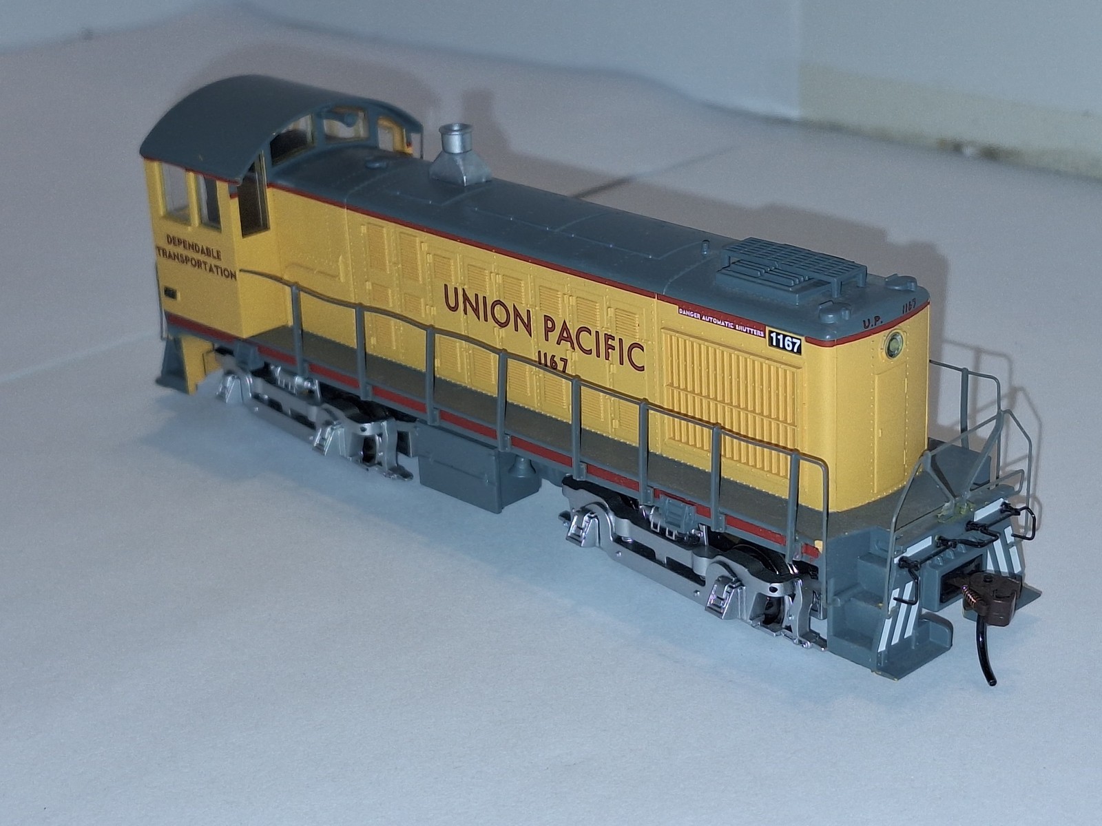 Used HO Bachmann 63210 DCC Sound Union Pacific Alco S4 Diesel Locomotive #1167