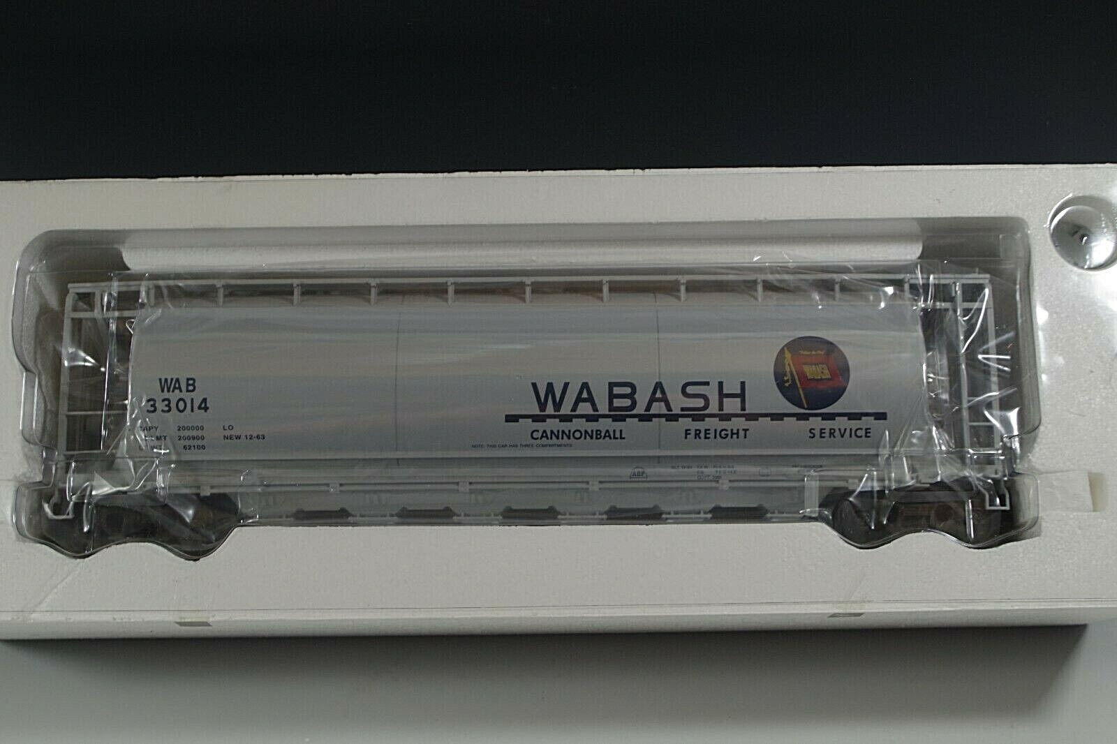 ATLAS ACF 3-BAY CYLINDRICAL HOPPER WABASH #6336-1 0 SCALE NIB TRUE 1/4″ SCALE