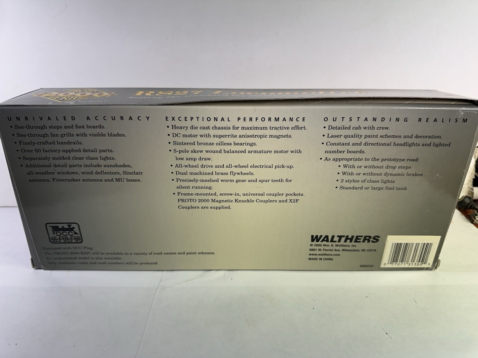HO Scale 920-31355 Walthers Proto 2000 Undecorated RS27 DCC Ready Locomotive
