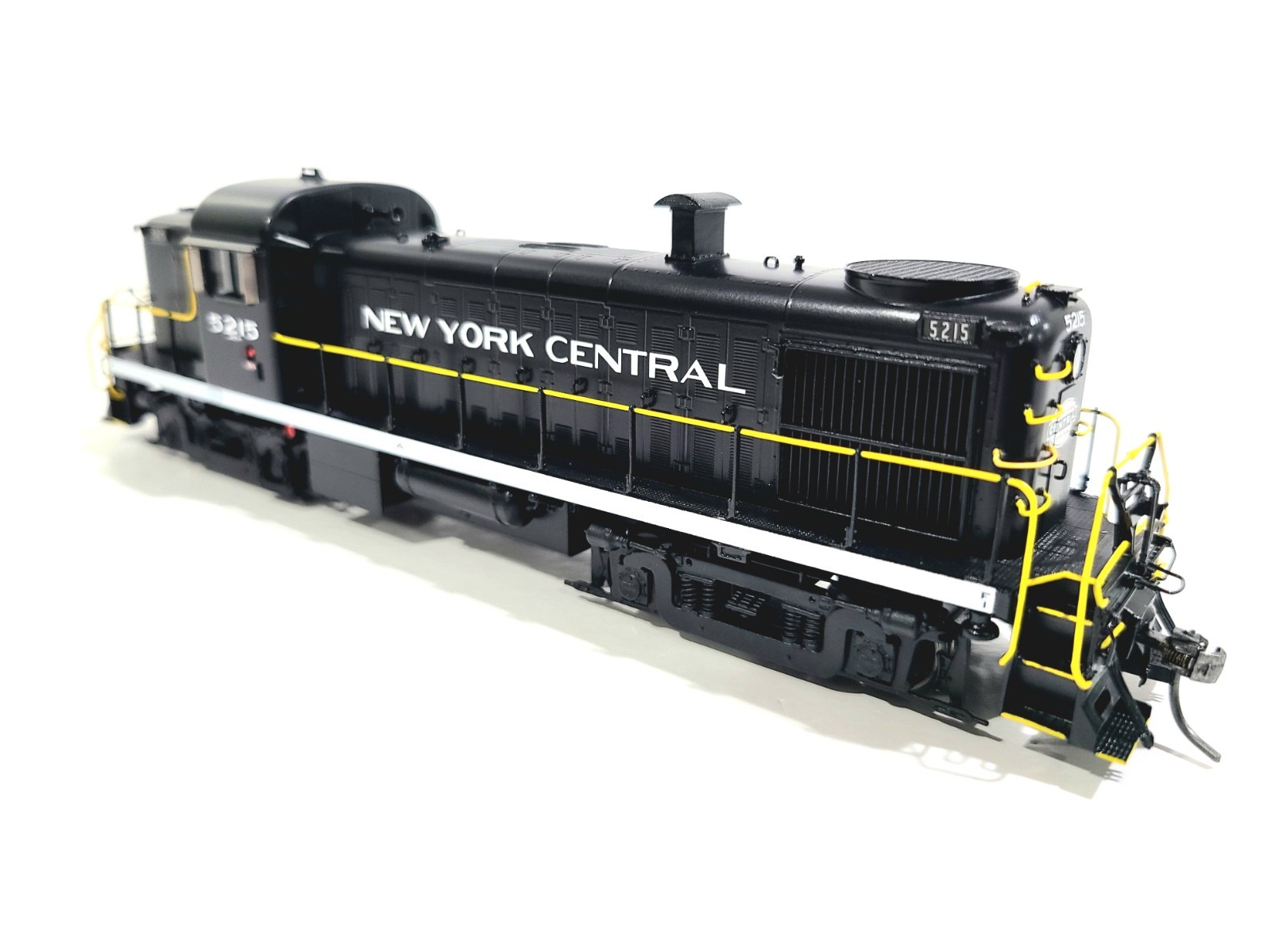 Division Point NYC Alco RS-2 New York Central #5215 HO Brass Model #DP-8815.4