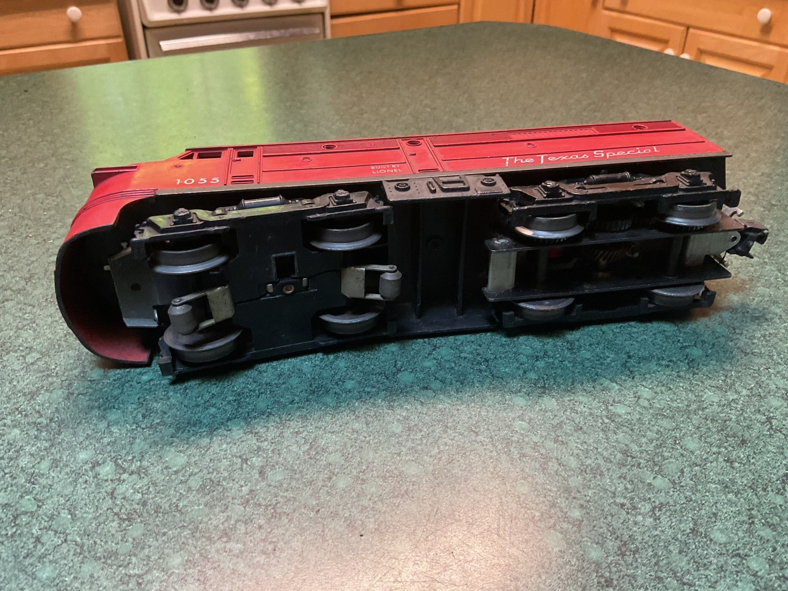 O Gauge 1959 Lionel The Texas Special Locomotive #1055 With Caboose