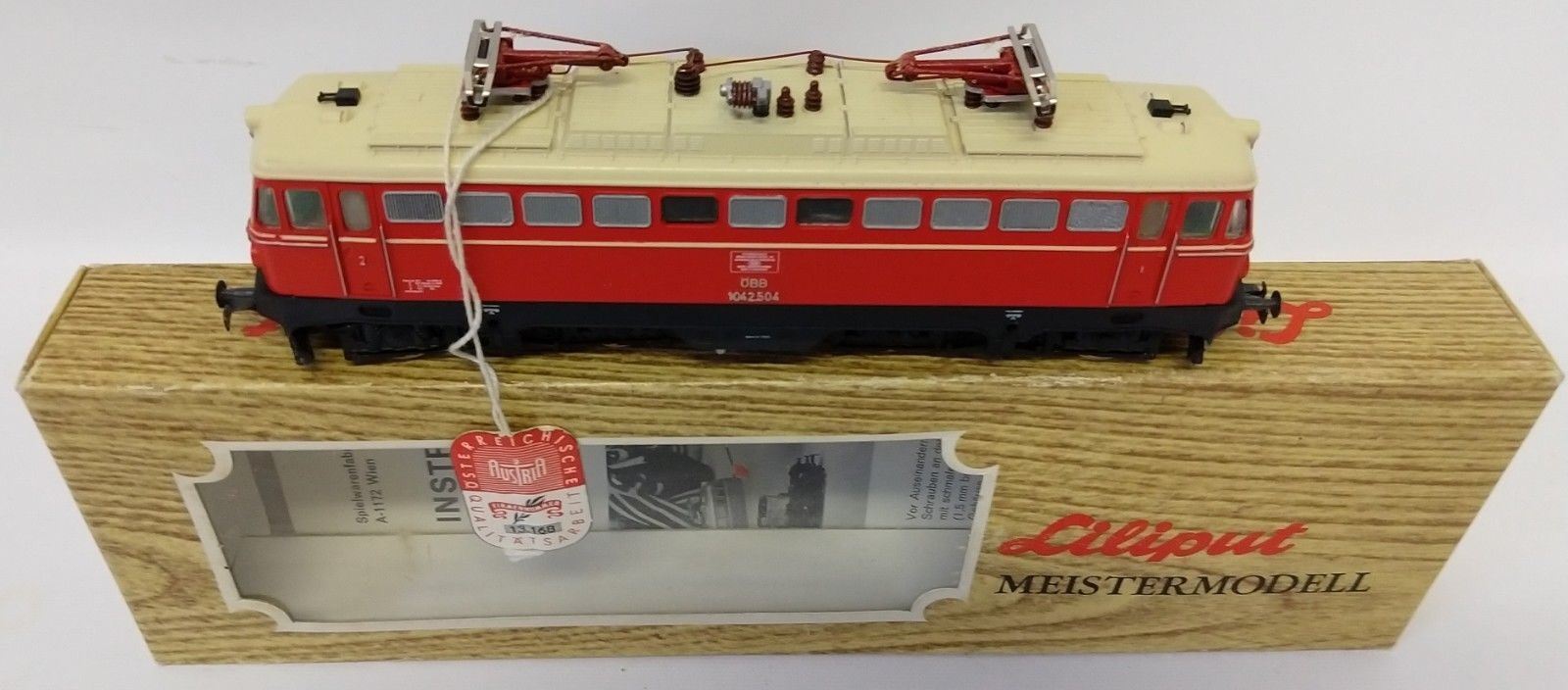 LILIPUT Master Model Series HO Train 11411 LOCOMOTIVE 1042.504 OBB Engine
