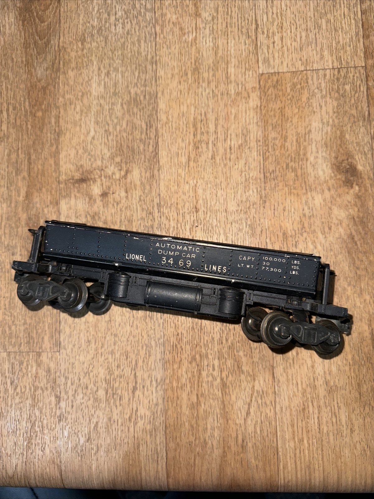 LIONEL 3469 Automatic Dump Car Metal