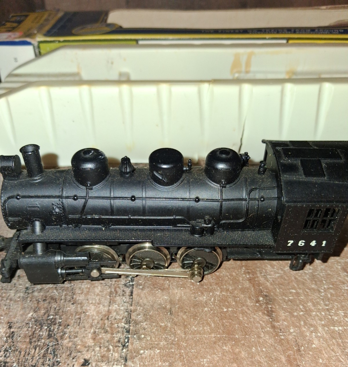 Vintage AHM 5141-B HO Penn Railroad 0-6-0 USRA Switcher 7641 w/Box Tested Read