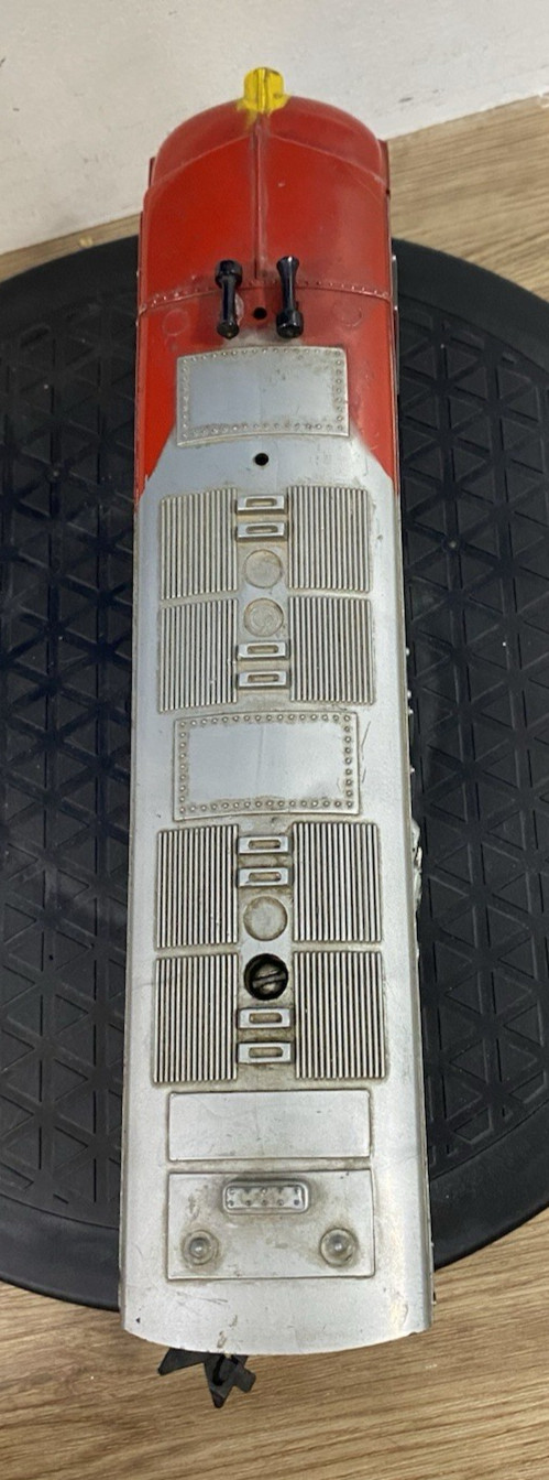 Santa FE O Gauge Diesel Locomotive 1095 Red/Silver Engine Added Weight Stick