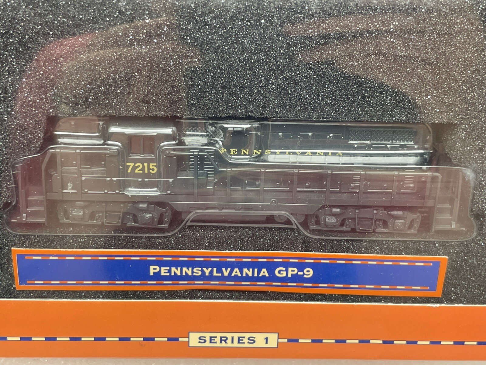 1998 LIONEL GP-9 SERIES PENNSYLVANIA GP-9 1:120 SCALE DIECAST SERIES 1