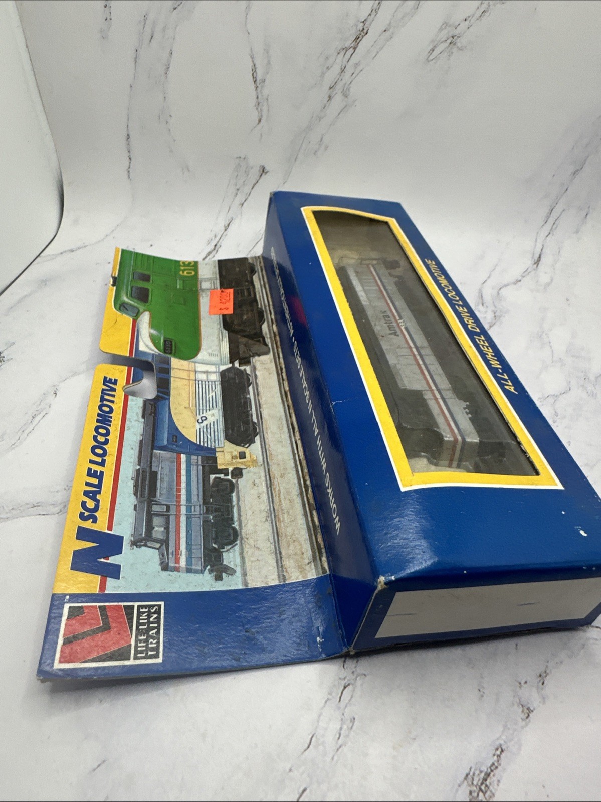 N Scale Amtrak N F40 Locomotive Life Like Trains 7641 Loco AMT All Wheel Drive