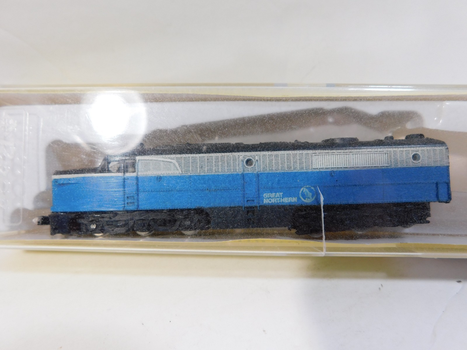 Great Northern Diesel Locomotive Blue N Scale