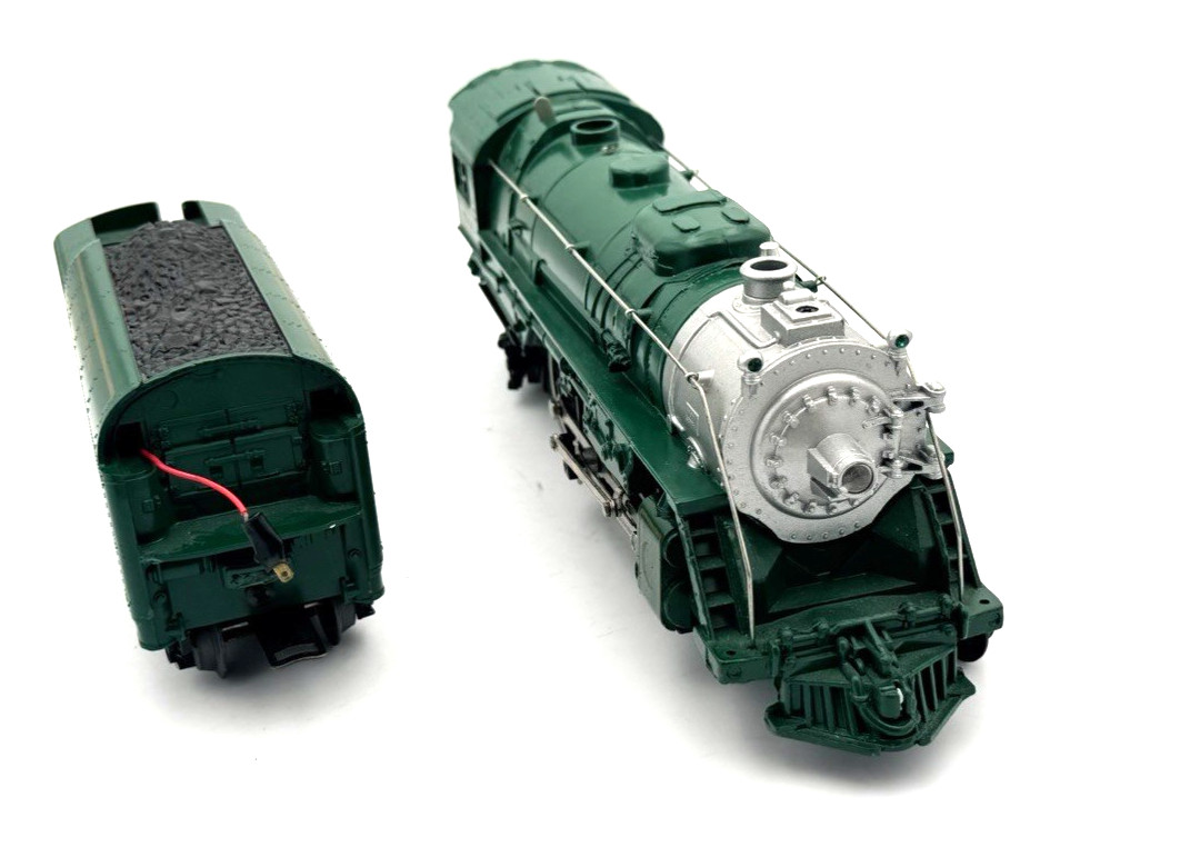 Lionel Southern Crescent 4-6-4 Locomotive/Tender Original Box 6-8702