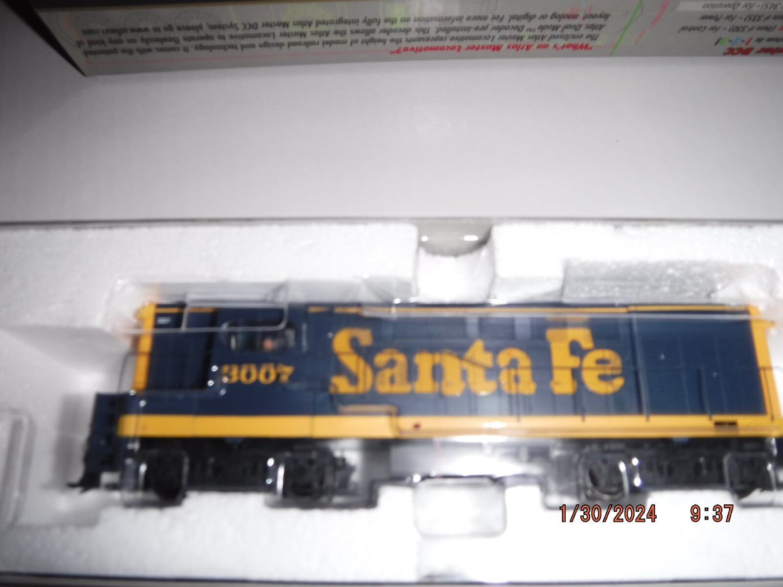 ATLAS HO SANTA FE H16-44 LOCOMOTIVE #3007 w/DCC DECODER ITEM #9554 – BRAND NEW!