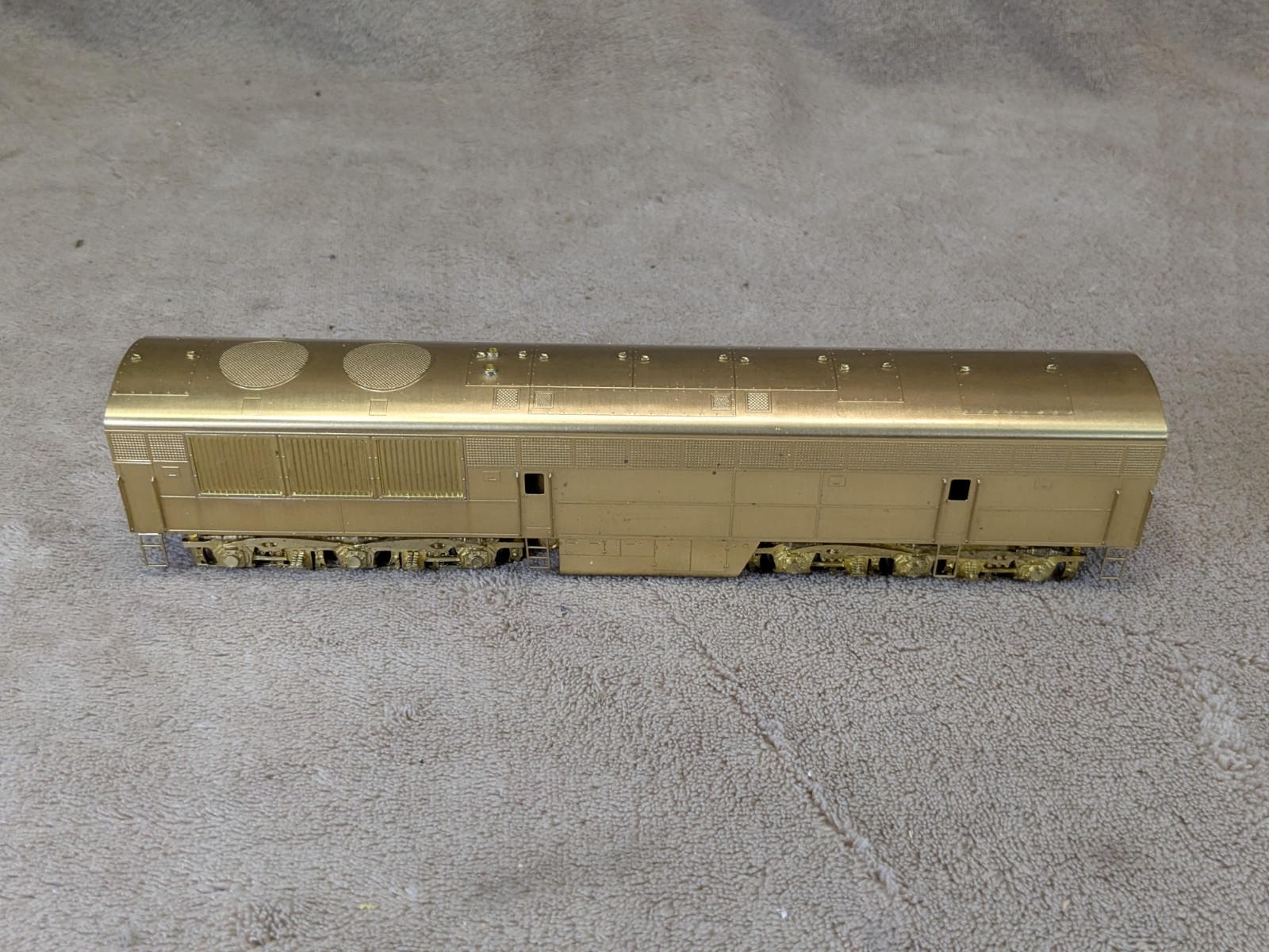 ALCO Models HO D-162 Fairbanks-Morse Erie Built B-Unit Style 1