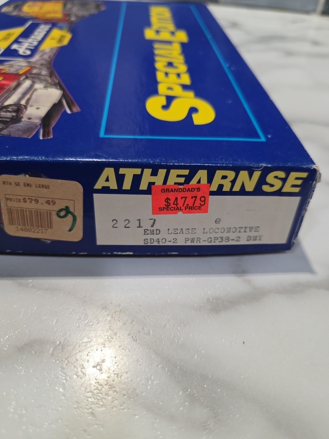 HO ATHEARN 2217 SPECIAL EMD LEASE ELECTROMOTIVE SD40-2 SHELL PARTS GP38-2 DUMMY