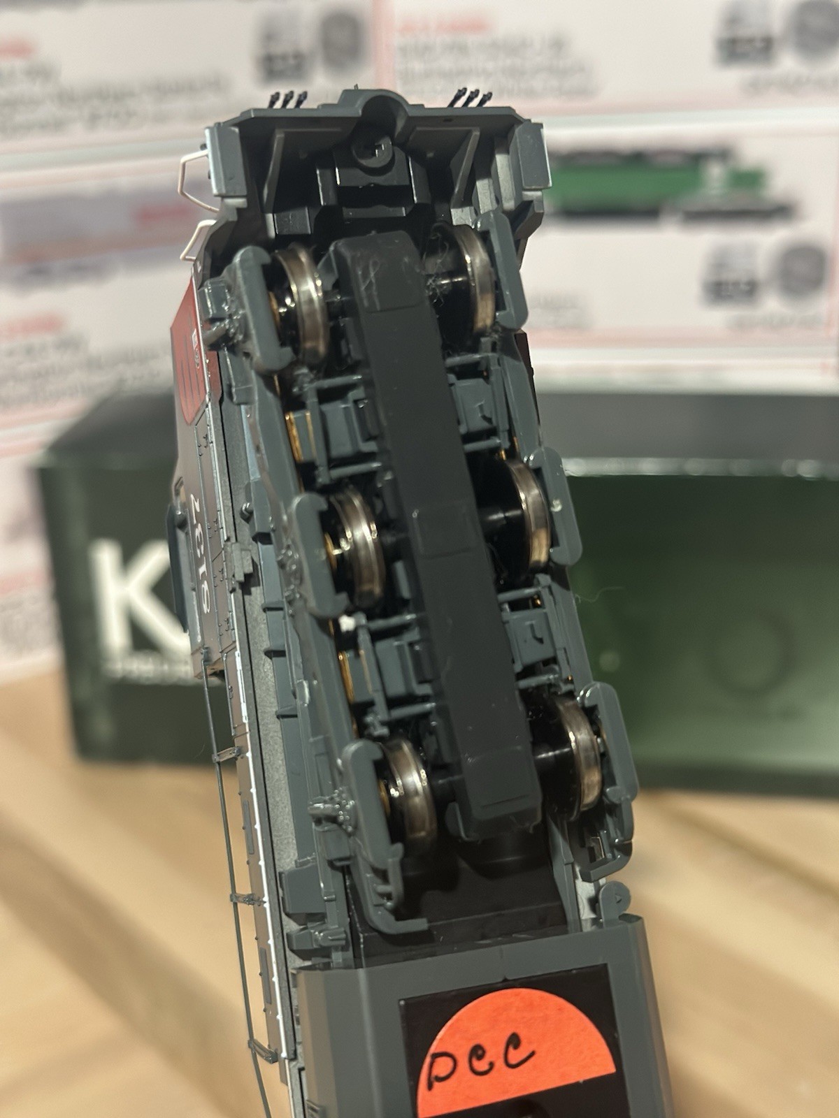 KATO HO GE C44-9W Southern Pacific #8137 DCC&Sound Diesel Loco Used Lightly