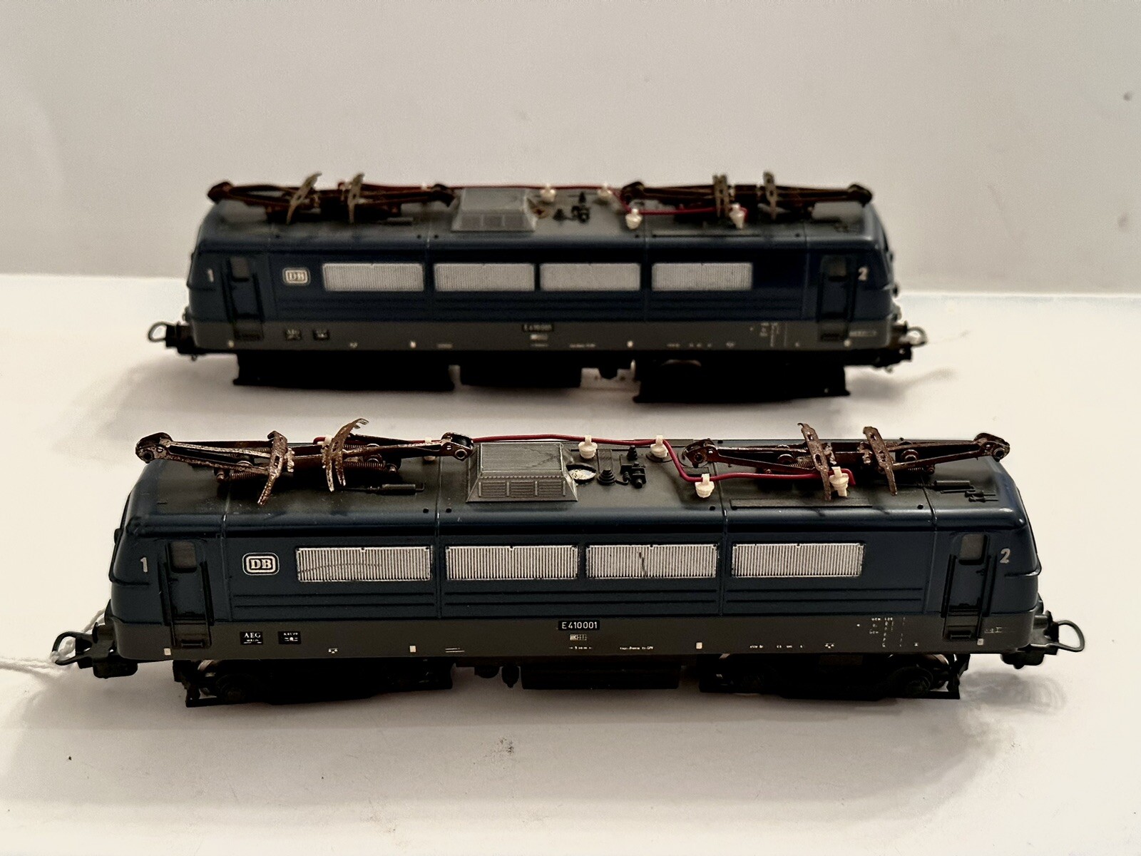 Lima HO Scale 8032 Electric Loco DB #410001, 2 Units Powered