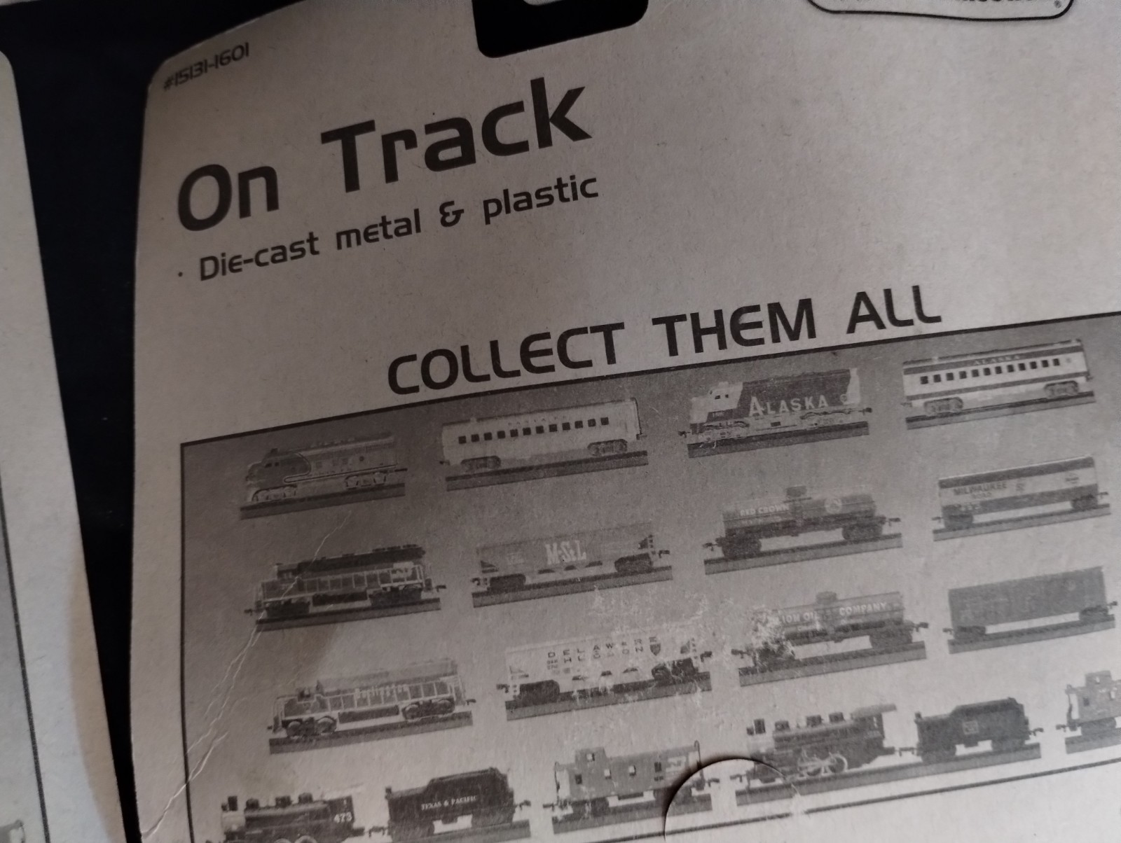 Maisto On Track Die-Cast Train with Track Burlington Northern Engine Lot Of 7