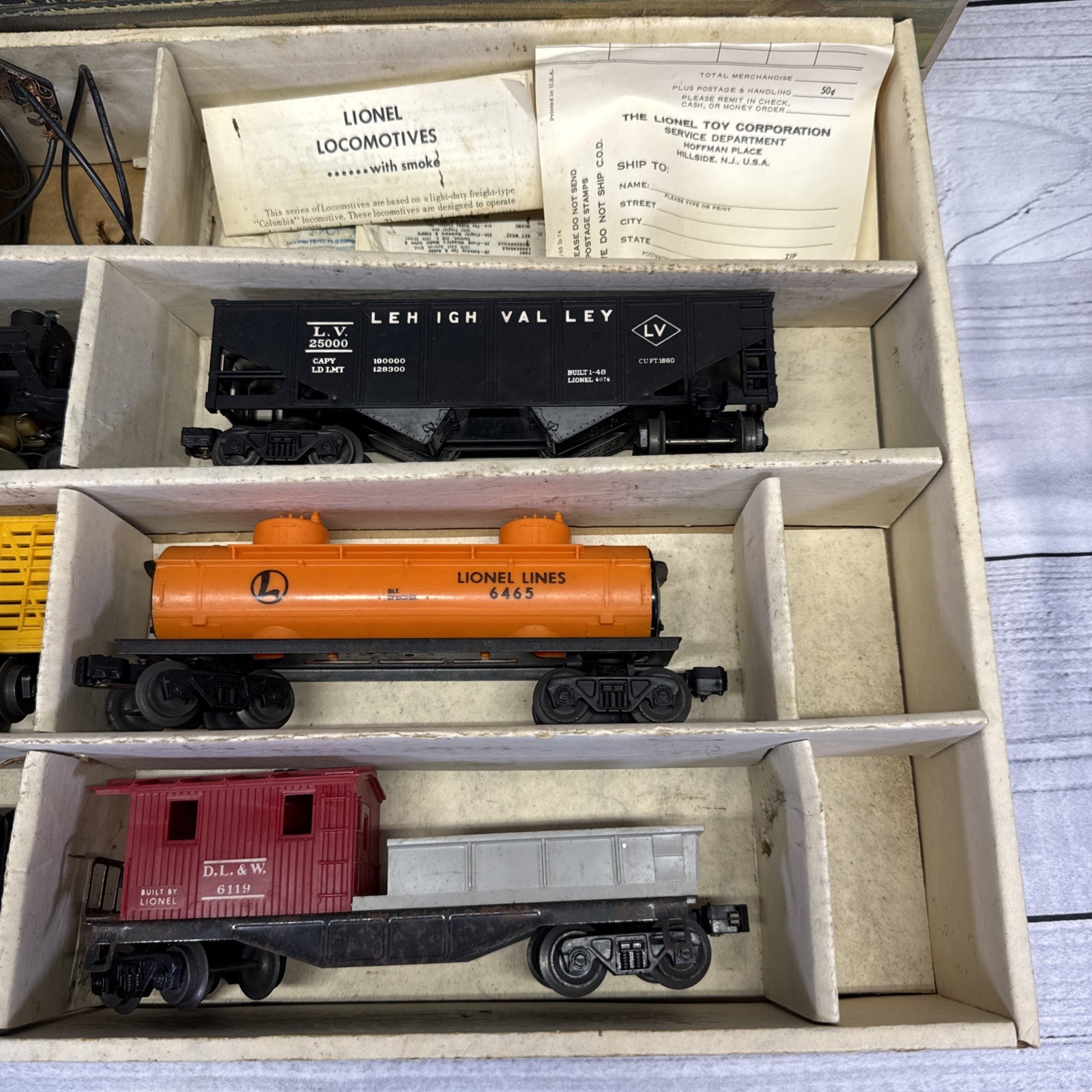 VTG 60s Lionel Steam Freight w/ Smoke Electric Train 11540 Set in Box -Untested