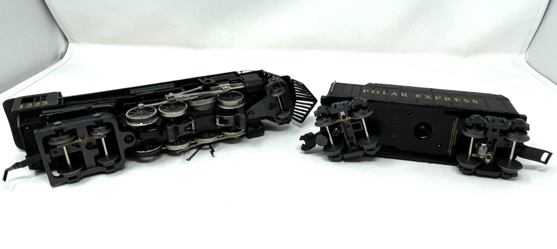Lionel 6-28649 O Gauge Polar Express Diecast Steam Locomotive #1225 TRAIN 2-8-4
