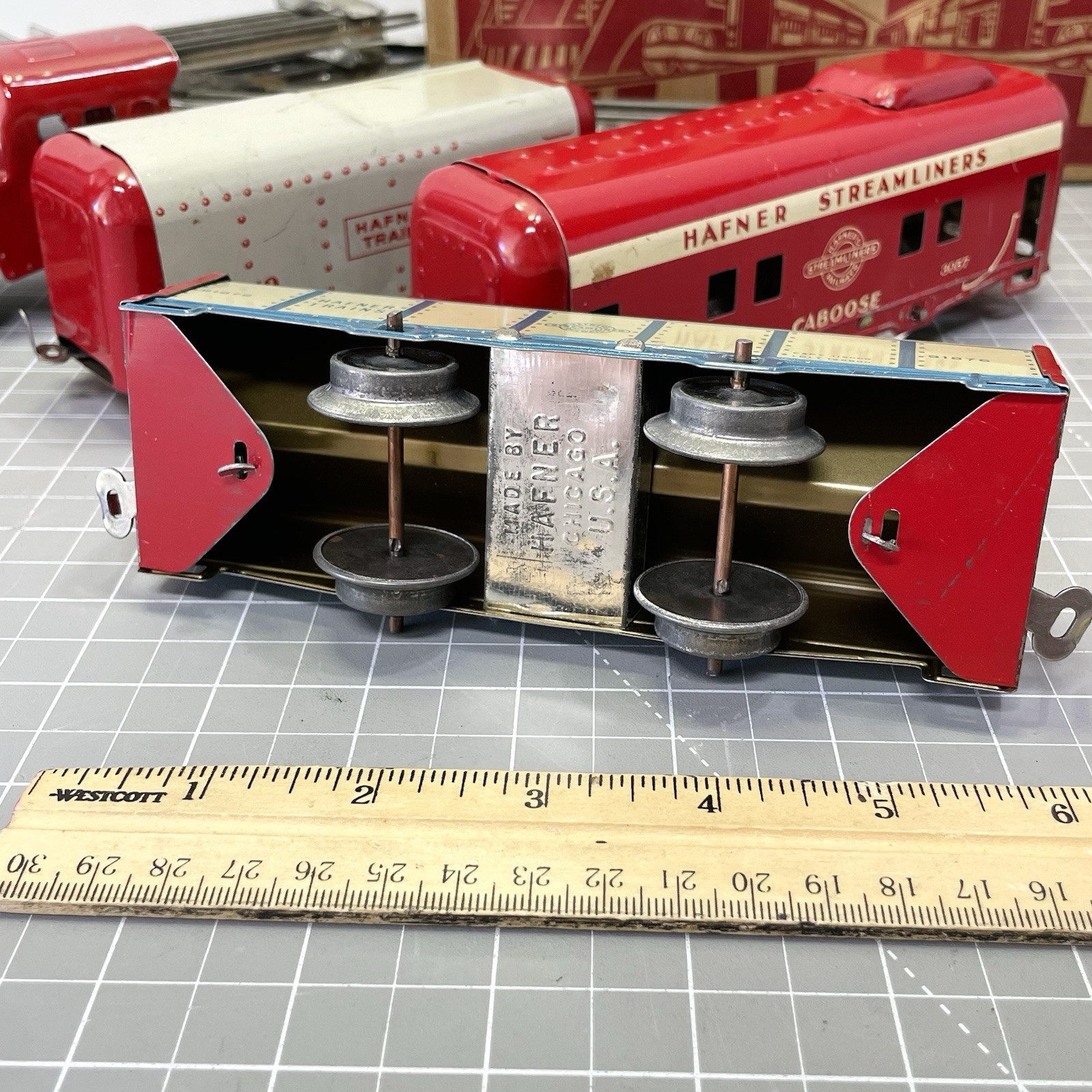 Hafner Streamliners Clockwork Wind-Up Train Set w/ Box & Track Works! Chicago US