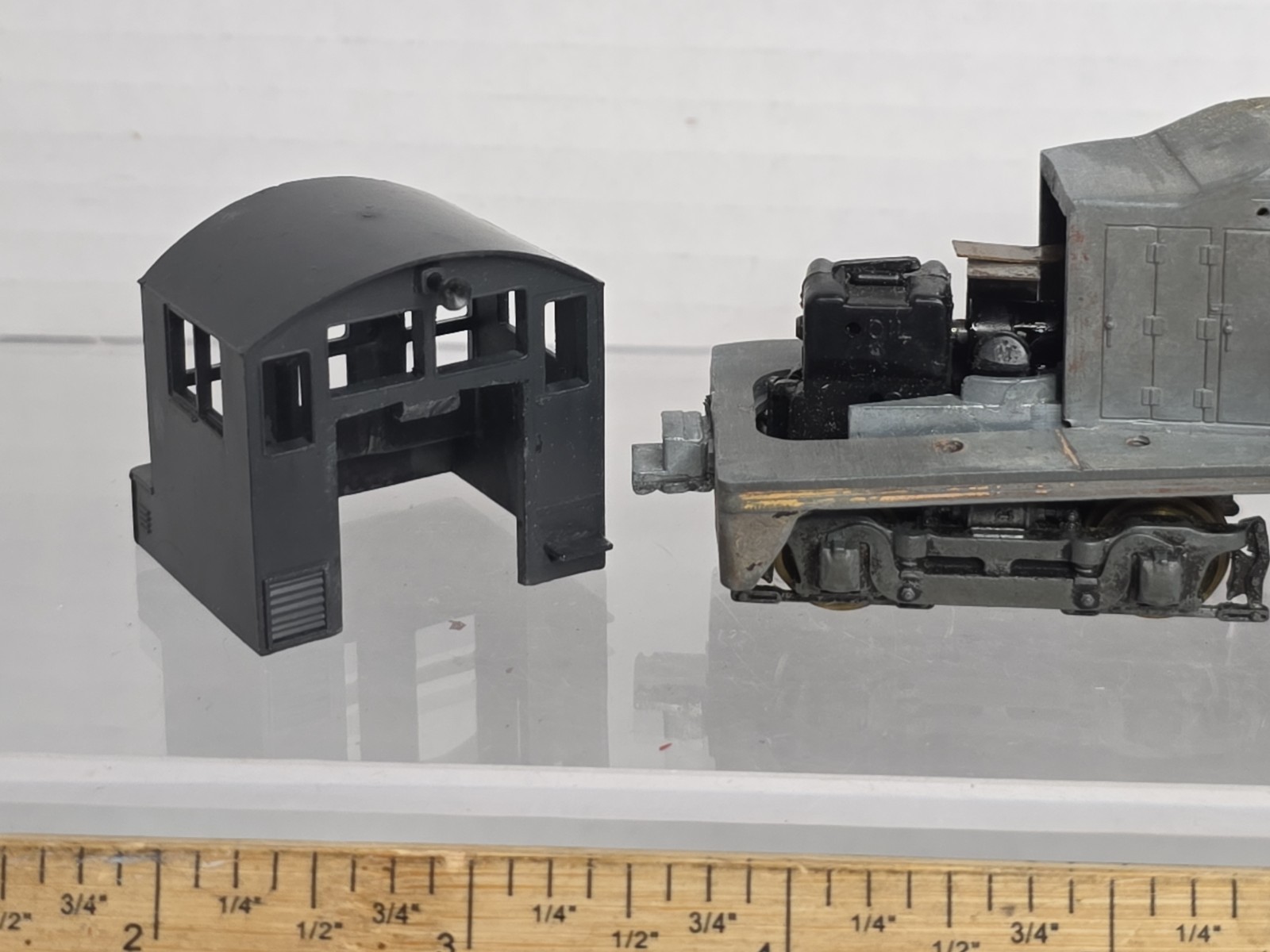 Varney Project HO Scale SW-1500 Diesel Switcher Diecast Runs Read Description