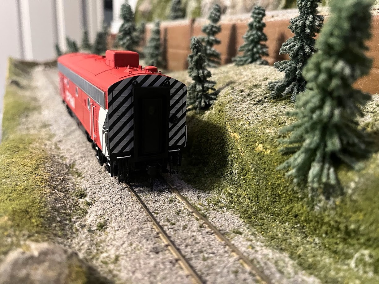 HO Scale Walthers Proto F7B CP Rail – NIB