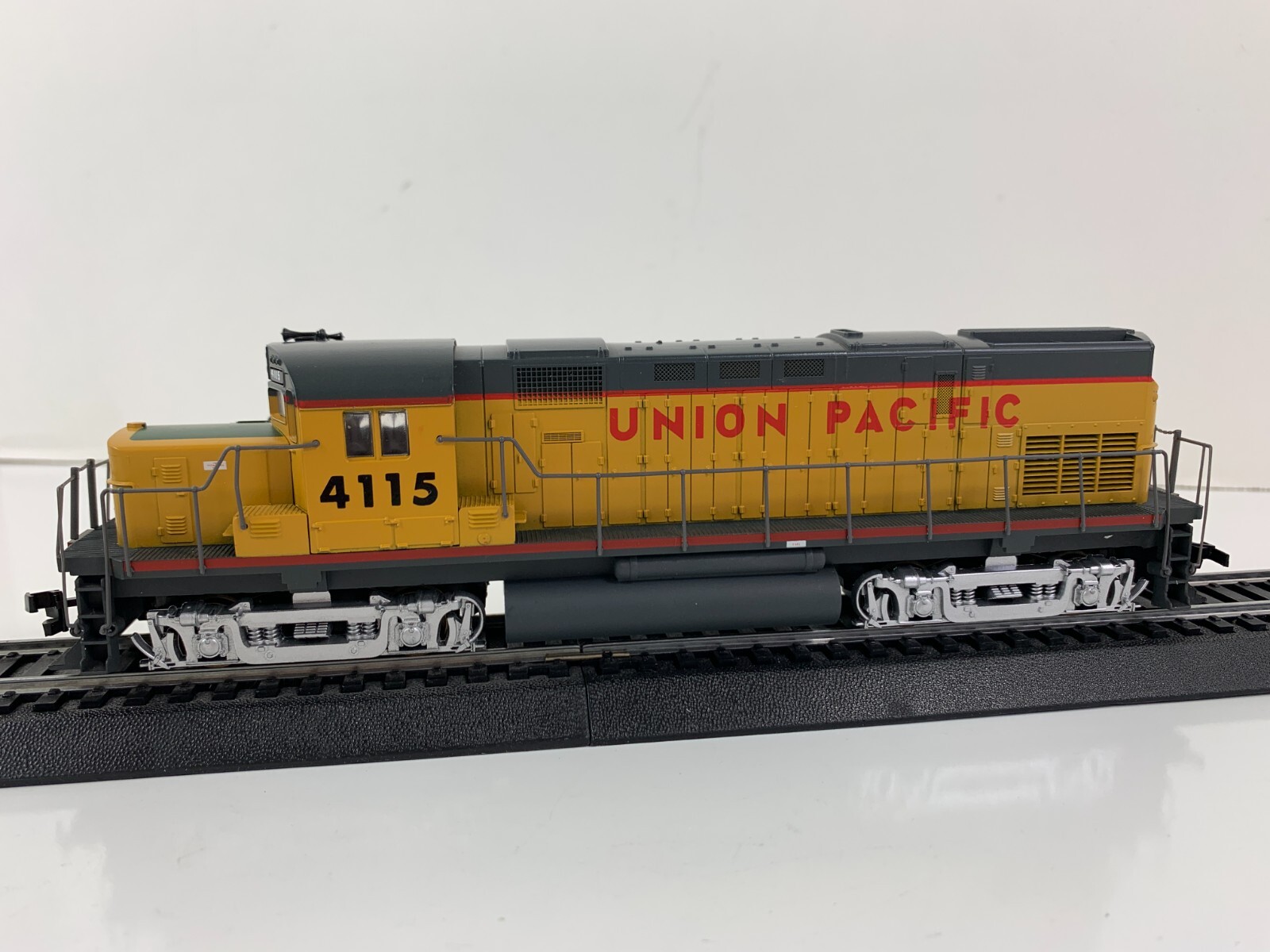 MRC Lima PB103 Alco C420 Union Pacific #4115 (A), HO scale