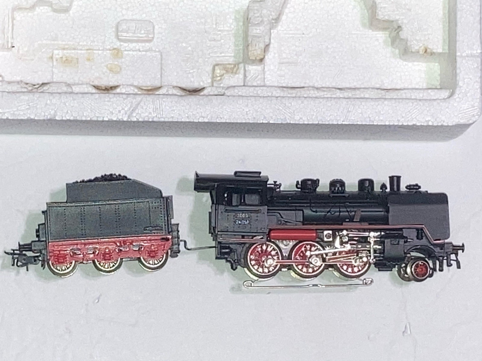 1959 Marklin Locomotive Engine & Tender #3003 West Germany RUNS – SEE VIDEO CLIP